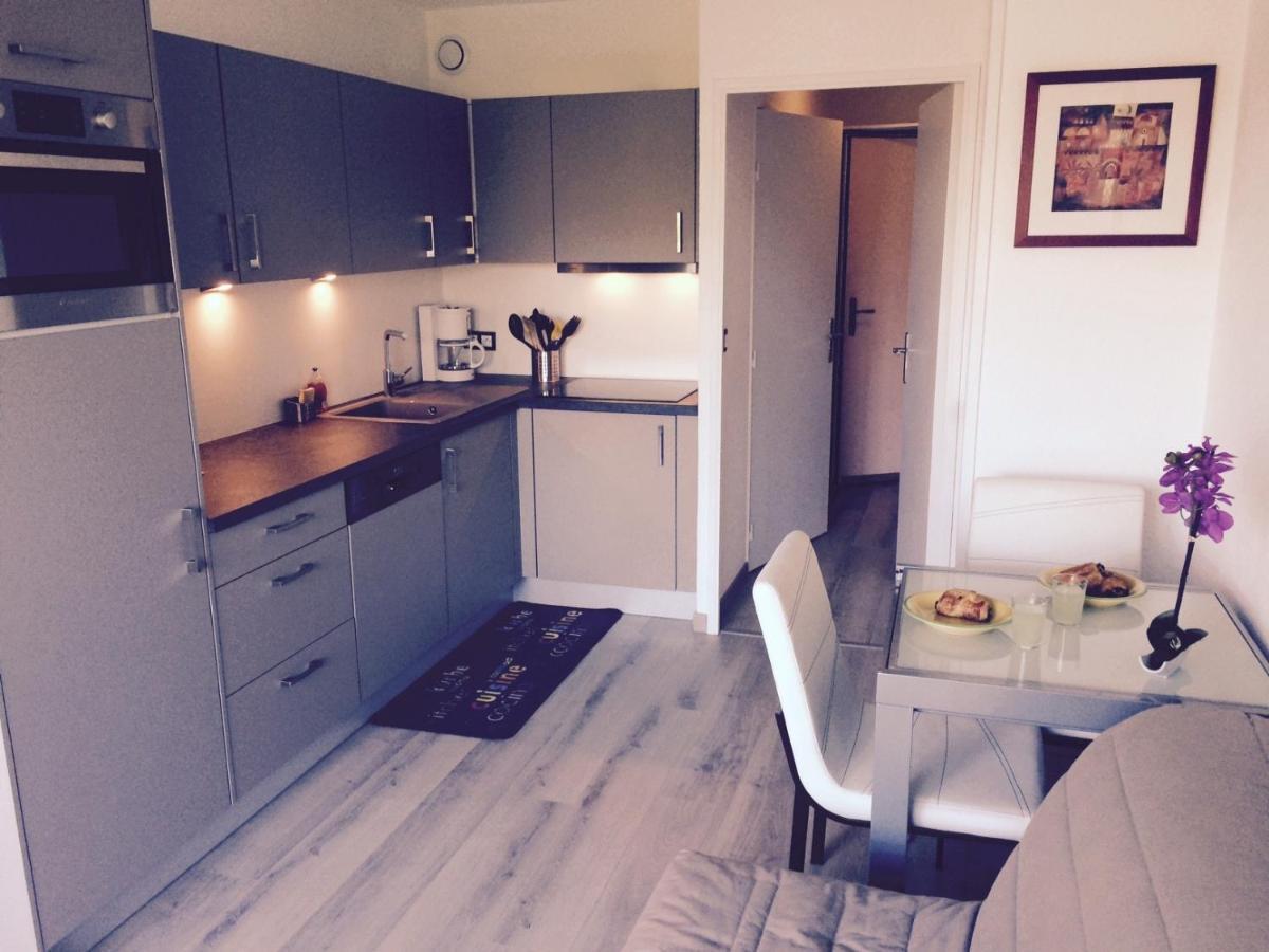 Appartement 2 Pieces, Renove, 2 Piscines+Tennis, Mer, Climatisation 昂蒂布 外观 照片